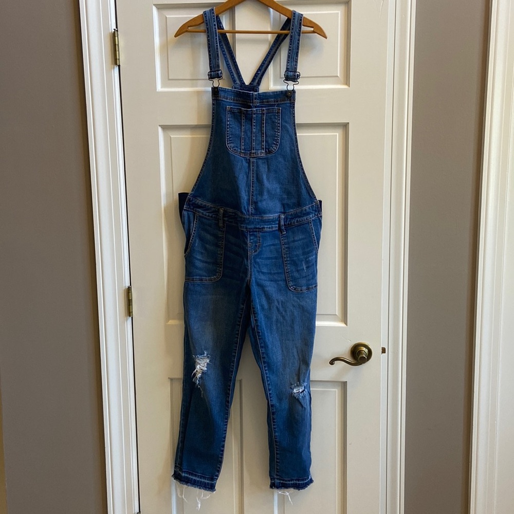 Maternity overalls